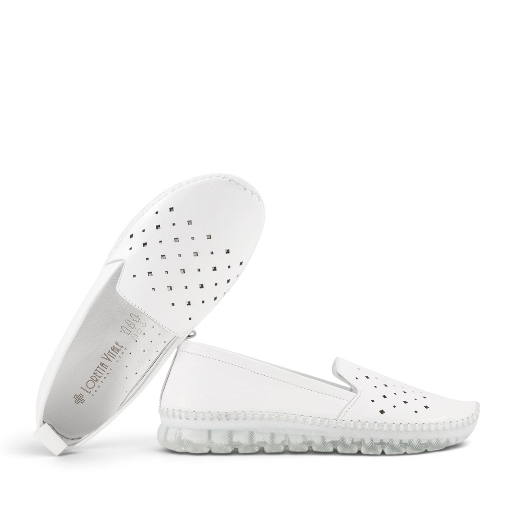 ShoeShop Loretta Vitale ES101 white leather loafers with laser-cut diamond patterns and a clear cushioned sole