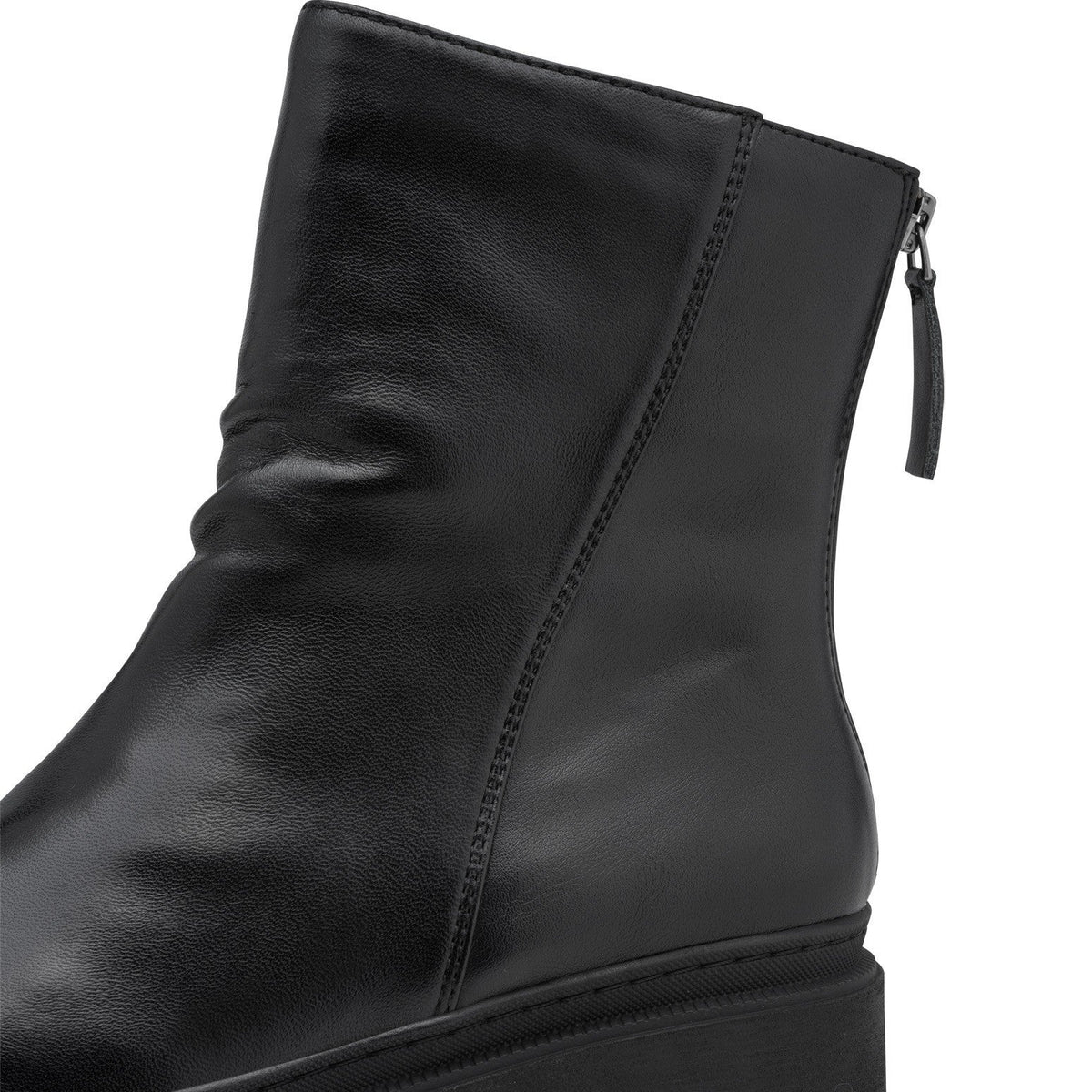 ShoeShop Marco Tozzi black leather ankle boot with side zipper and warm faux fur lining