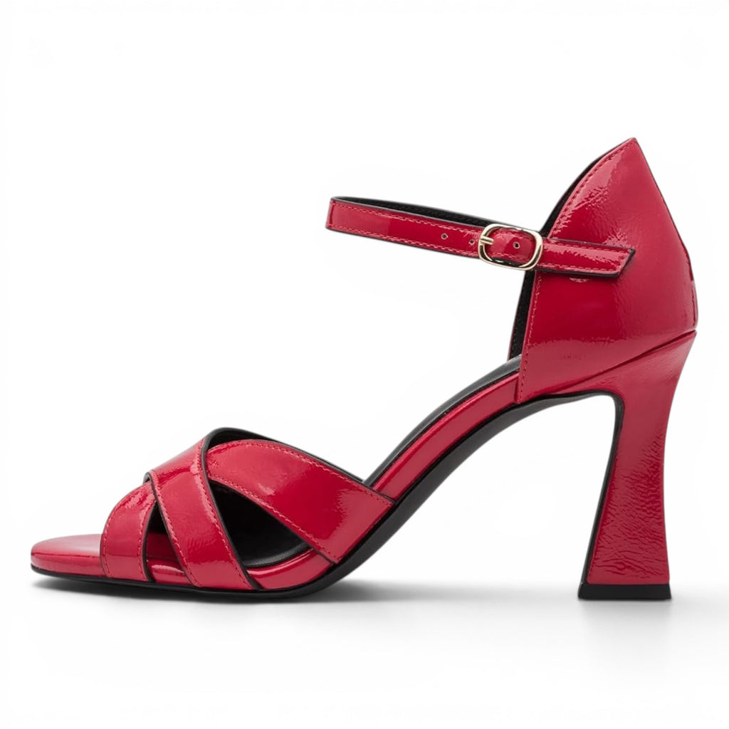 ShoeShop Marco Tozzi red patent leather heeled sandals with an ankle strap and flared block heel