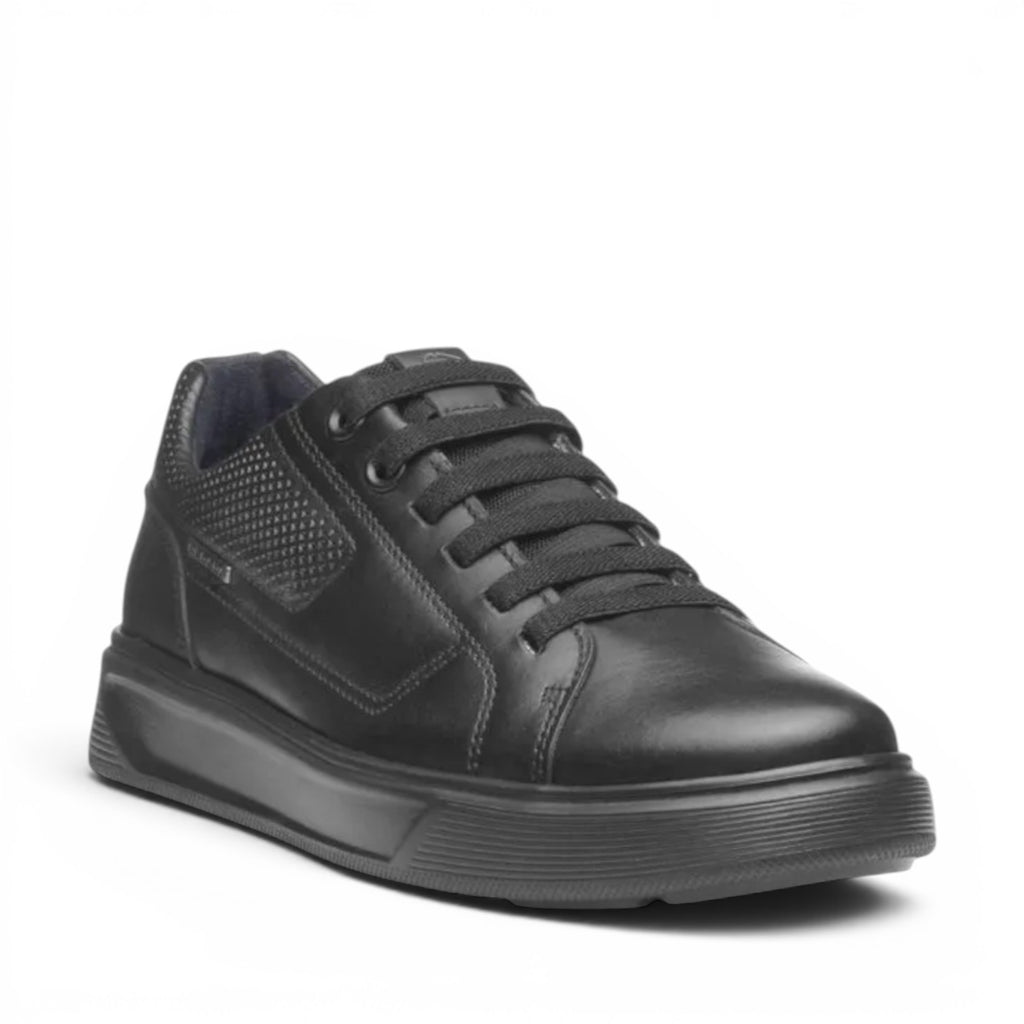 ShoeShop Pegada black leather sneakers with textured side panels and matching black laces