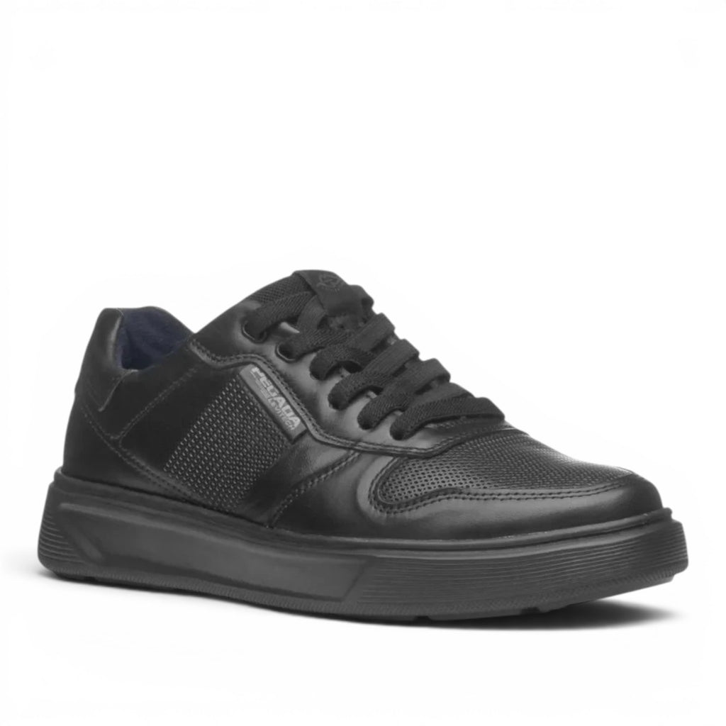ShoeShop Pegada black leather sneakers with perforated detailing and a comfortable EVA sole for casual wear.