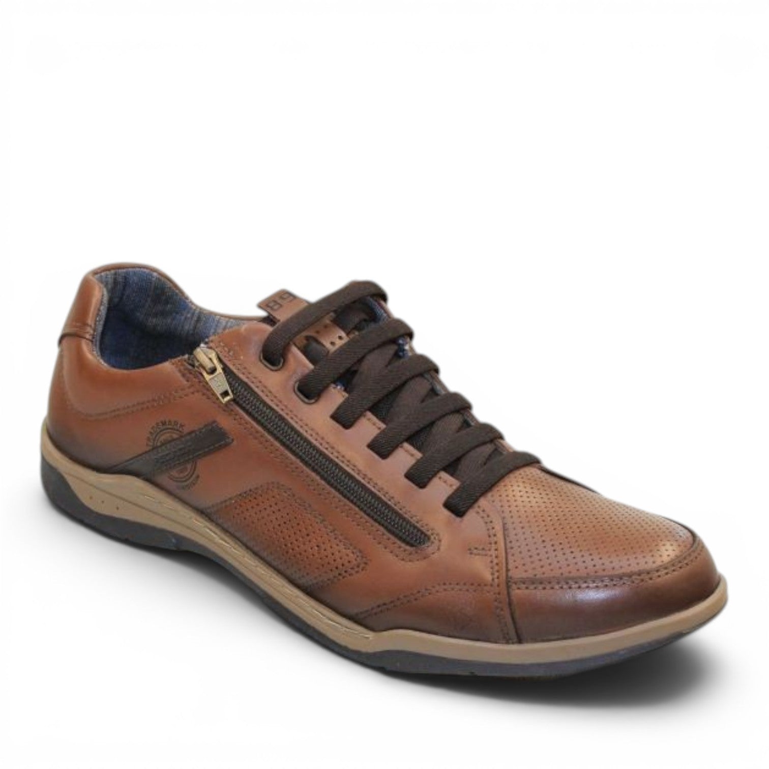 ShoeShop Pegada brown leather casual sneaker with side zipper and perforated detailing