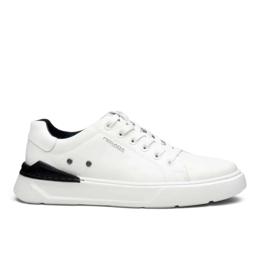 ShoeShop Pegada 110901-01 white leather casual sneakers with black heel detail and white rubber sole