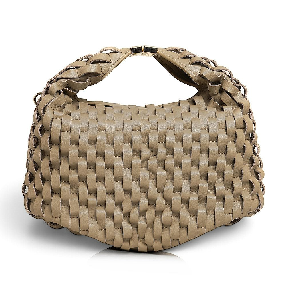 ShoeShop Penta beige woven leather handbag with a magnetic closure and detachable shoulder strap.