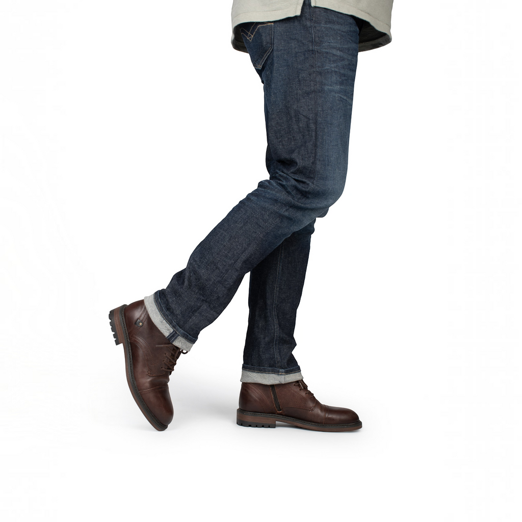 ShoeShop Poelman HOMBRE-26 brown leather lace-up boots with side zipper worn with dark blue jeans
