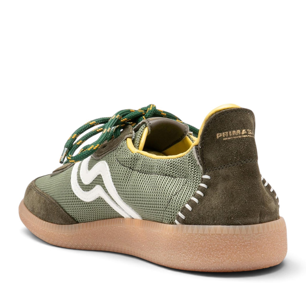 ShoeShop Primabase 51451 retro-style men's sneakers in olive green leather and mesh with a gum rubber sole.
