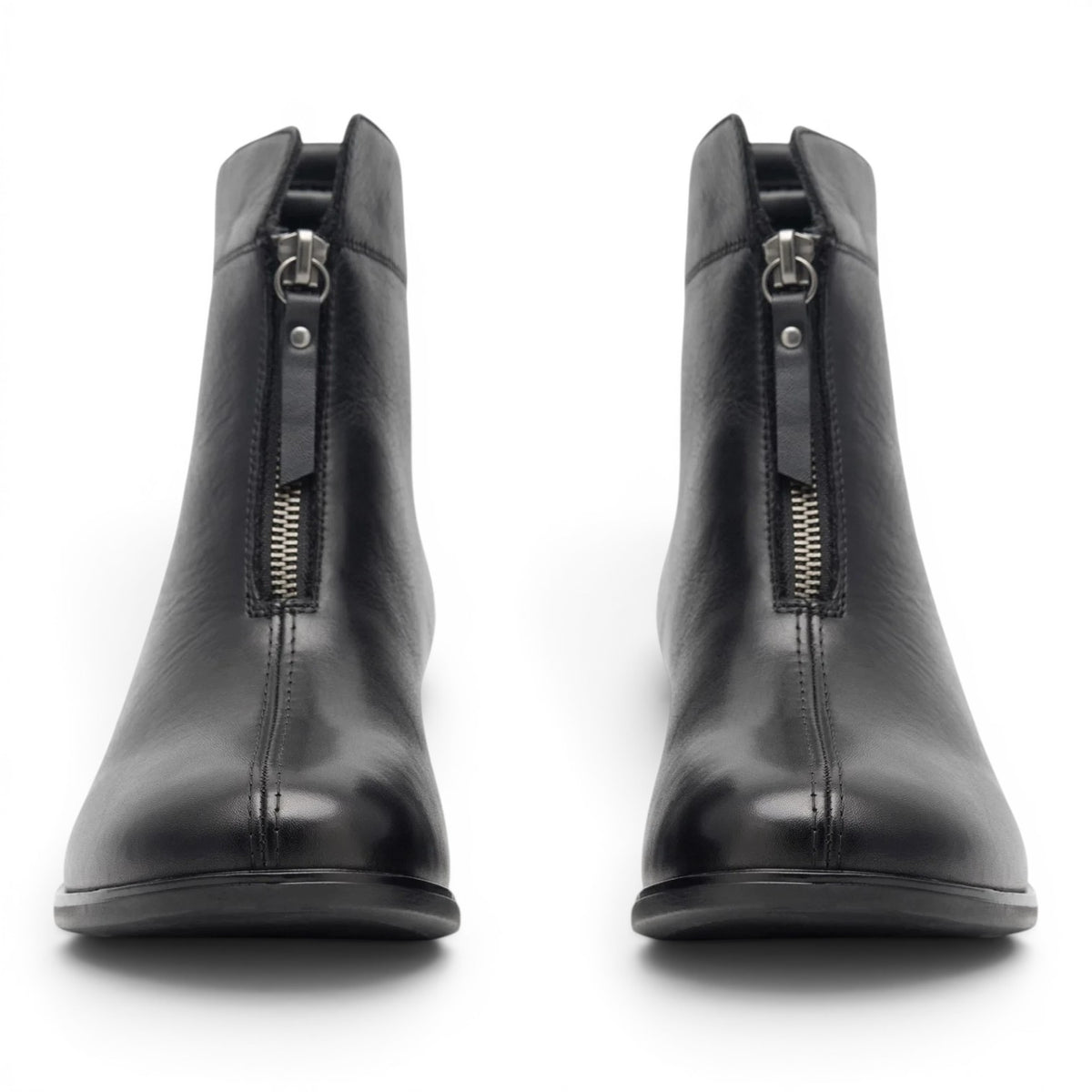 ShoeShop Remonte R8878-01 black leather ankle boots with a front zipper closure and a low block heel