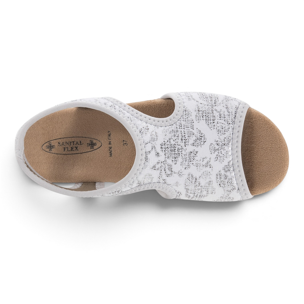 ShoeShop Sanital Flex 8056.17 white floral patterned orthopedic sandal with a comfortable brown cushioned footbed