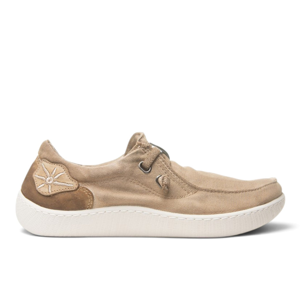 ShoeShop Sunni Sabbi KIKAI beige organic cotton Wallabee style casual shoes with natural rubber and cork sole