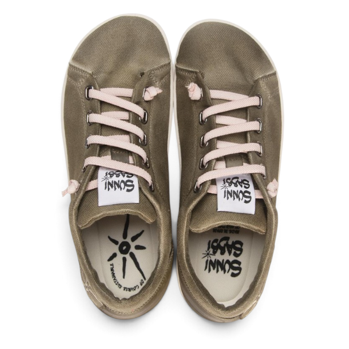 ShoeShop Sunni Sabbi OSHIMA olive green canvas sneakers with light pink laces and flat soles viewed from above