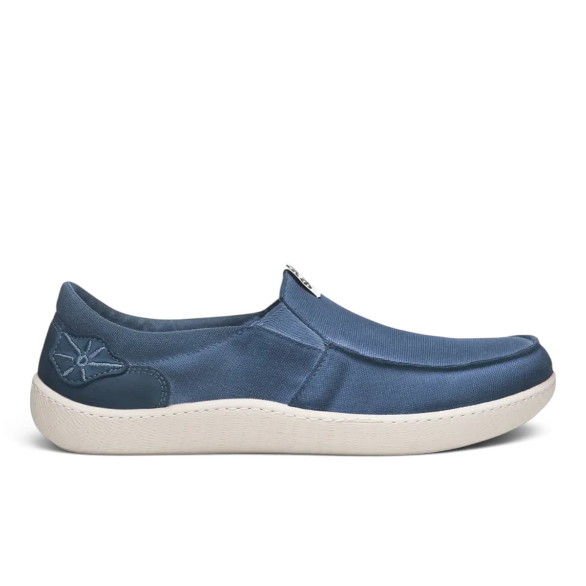 ShoeShop Sunni Sabbi SAPPORO blue organic cotton slip-on shoes with a natural rubber and cork zero-drop sole