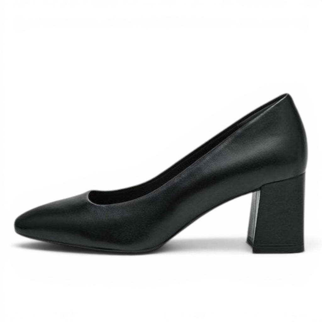ShoeShop Tamaris black leather block heel pumps with a pointed toe and classic silhouette