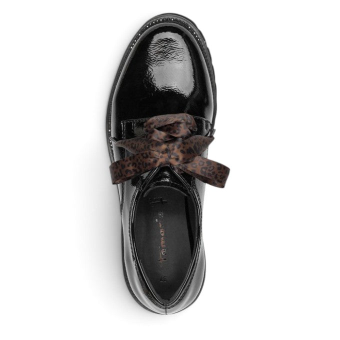 ShoeShop Tamaris black patent leather lace-up shoe with leopard print ribbon laces viewed from above