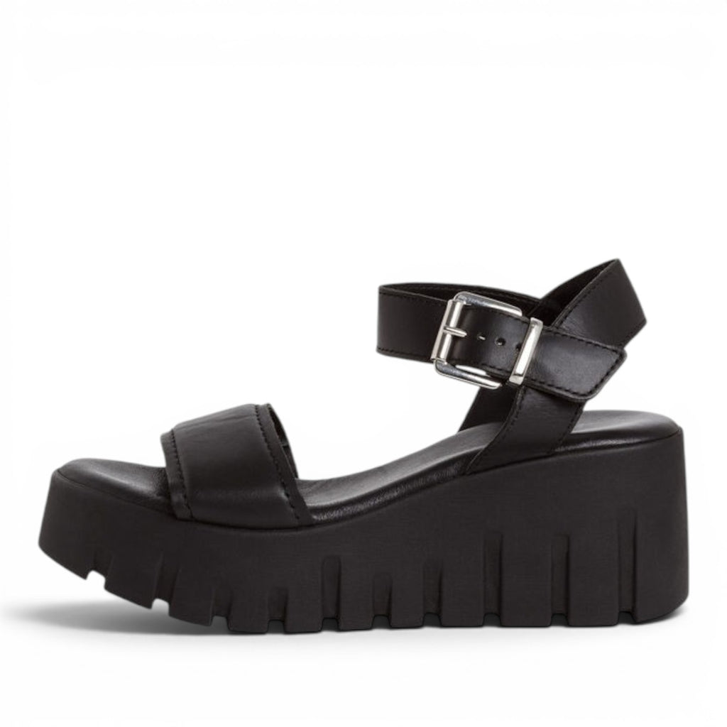 ShoeShop Tamaris black platform sandals with a chunky lug sole and adjustable ankle strap buckle