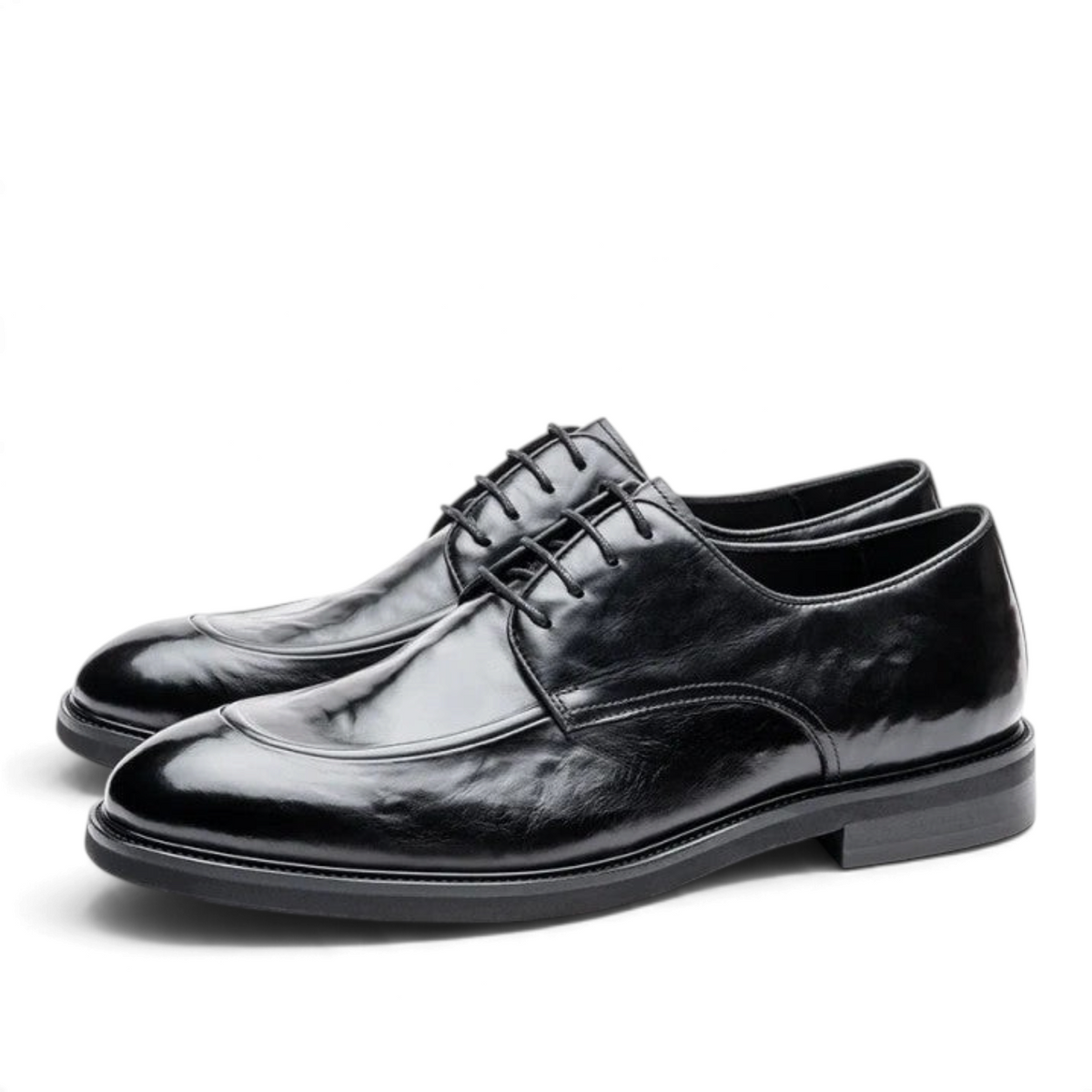 ShoeShop TARGO black leather lace-up dress shoes with a polished finish and classic apron toe design