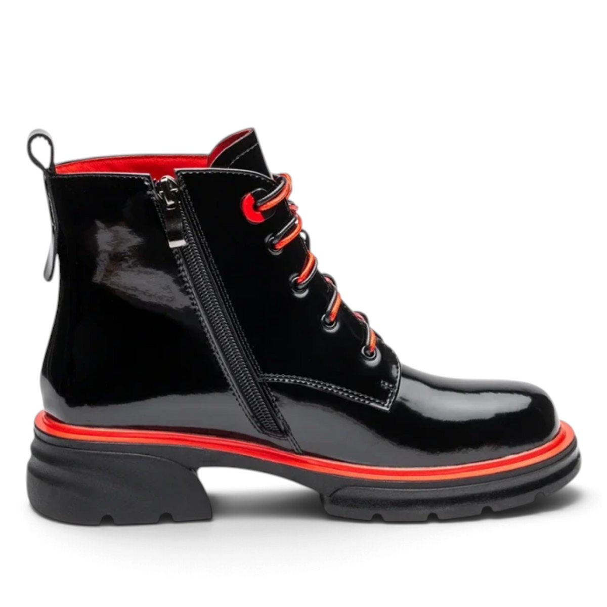 ShoeShop Uncle Paul MARIA black patent leather ankle boots with red laces and a chunky lug sole.
