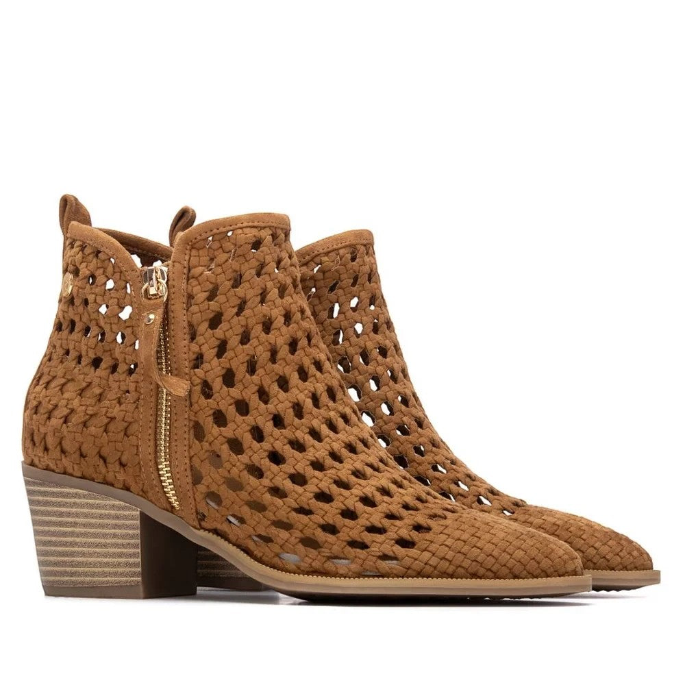 ShoeShop XTI tan woven ankle boots with side zipper and low block heel
