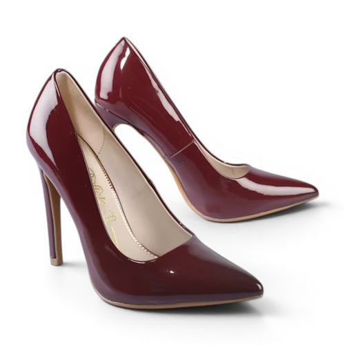 ShoeShop Buffalo Sienna pump, glossy burgundy patent leather, pointed toe, stiletto heel.